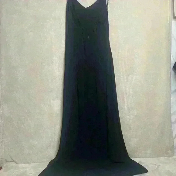 TOBI MAXI DRESS LOW BACK - Picture 2 of 3